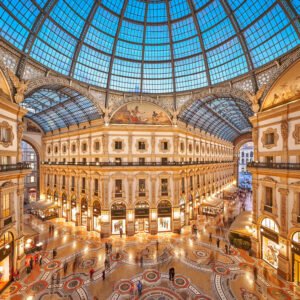 Italie, Milan - Galleria Vik Milano, 2 nuits en Suite Coutyard, Petits-déjeuners et 1 dinner gourmet inclus pour 2 personnes