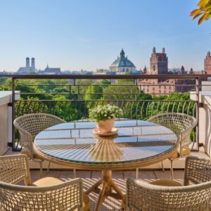 Allemagne, Munich - The Charles Hotel,a Rocco Forte Hotel, 2 nuits en Junior Suite , Petits-déjeuners inclus pour 2 personnes                                              .