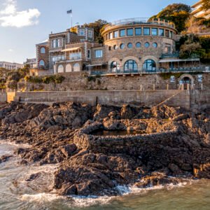 France, Dinard - Castelbrac , 3 nuits en Chambre Prestige vue Mer, Petits-déjeuners inclus pour 2 personnes + 1 diner pour 2