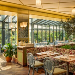 France, Paris - La Fantaisie, 1 nuits en Chambre deluxe, Petits-déjeuners inclus pour 2 personnes