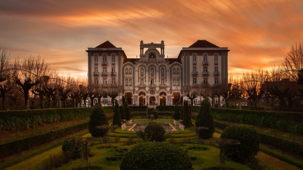 Portugal, Curia, Anadia, Coimbra – Curia Palace Hotel, 3 nuits en Junior Suite, petits-déjeuners inclus pour 2.