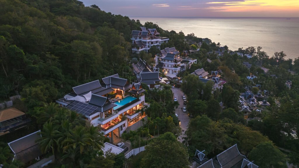 Thaïlande, Phuket – Villa Baan Phu Prana, 2 nuits en Villa Entire 5 chambres, petits-déjeuners inclus pour 2.